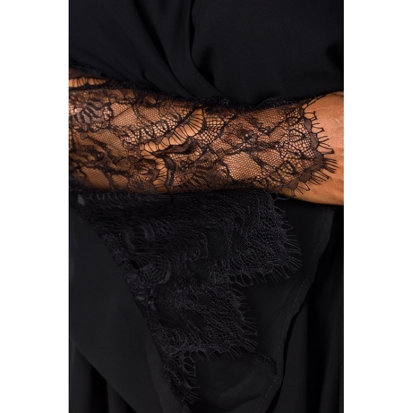 Lacey Bell Sleeve Plus Size Romper (Black) - Picture 5 of 6